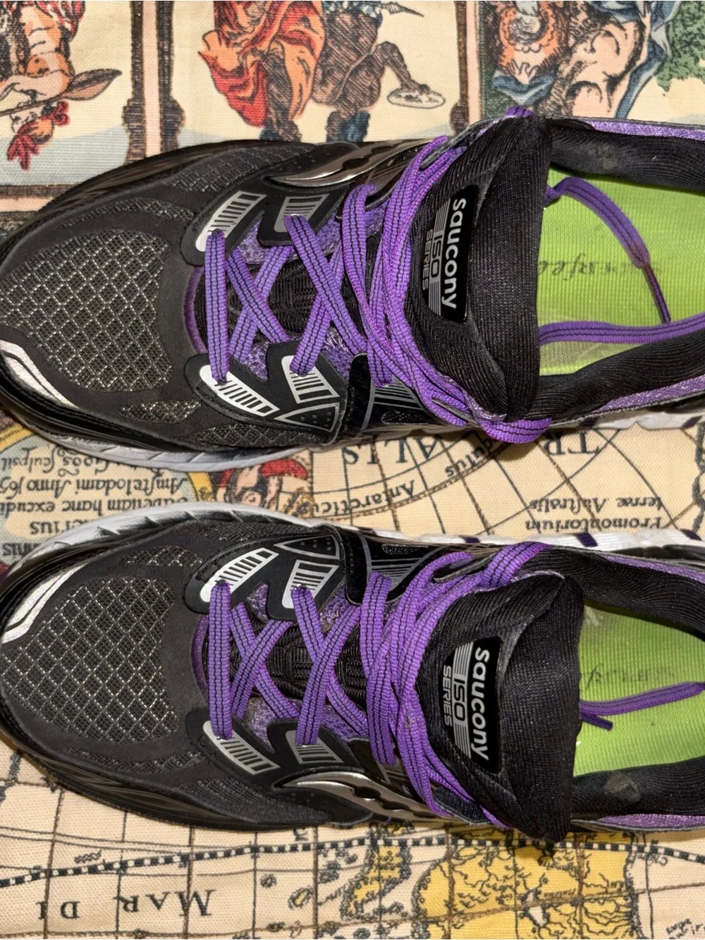 Saucony Black and Purple Women's Running Shoes